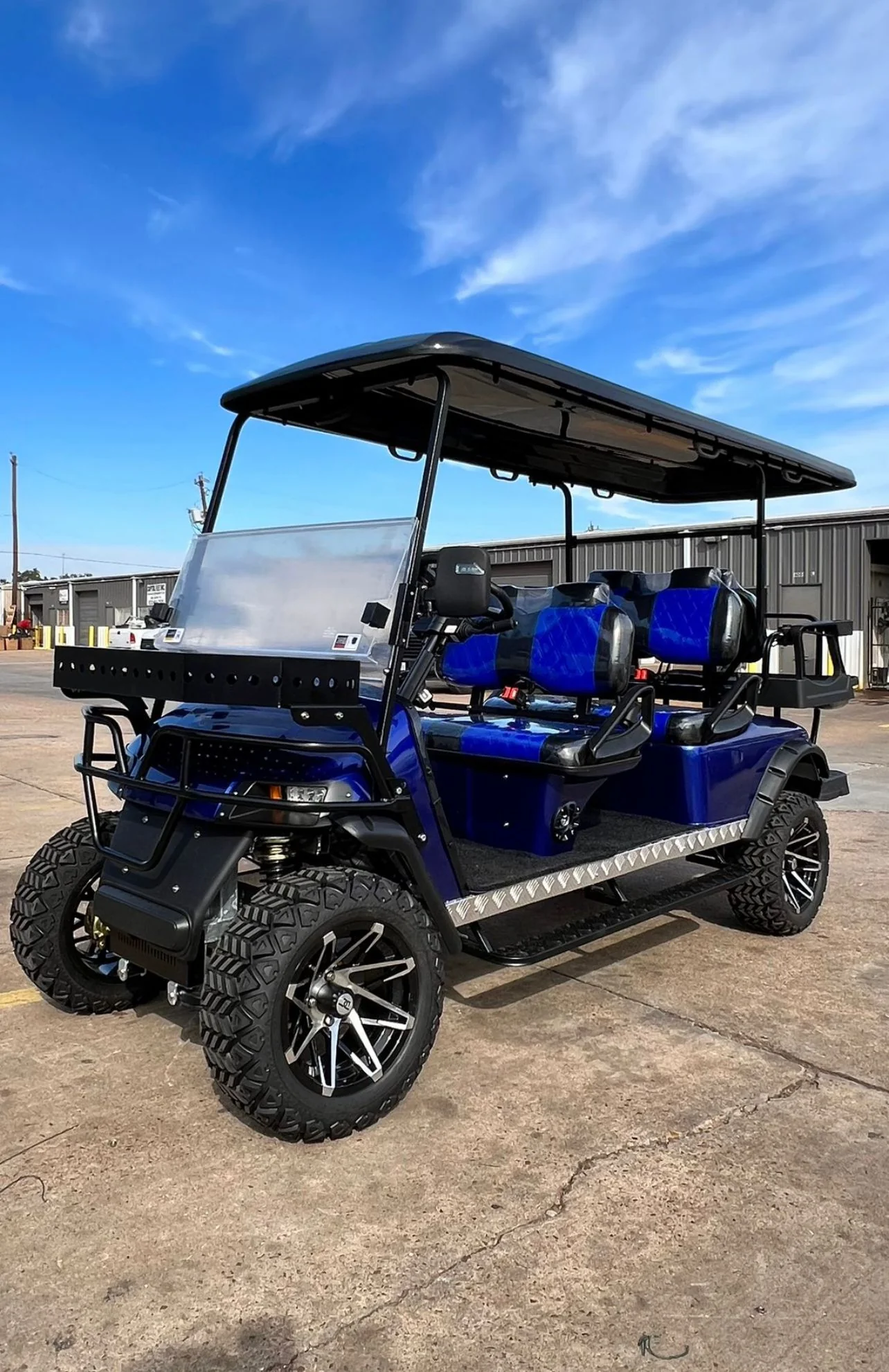 6 Seater Electric Golf Cart Commander 6 Seater TZR New Batteries included Windshield Bluetooth Stereo - Image 3